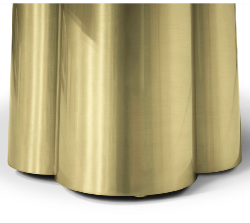 DIVA  II DINING TABLE