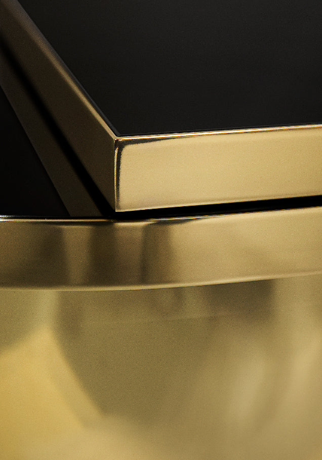 DEX COFFEE TABLE